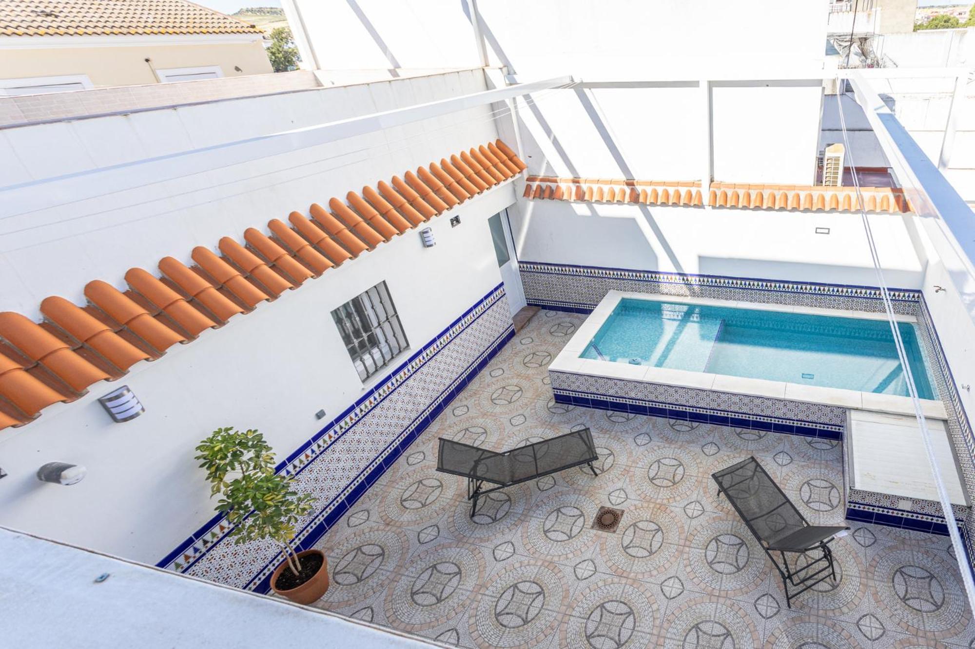 Holiday home La De Italica